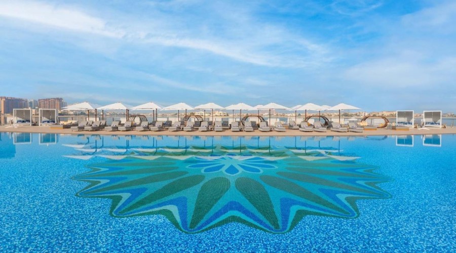 Taj Exotica Dubai The Palm incl. Flights