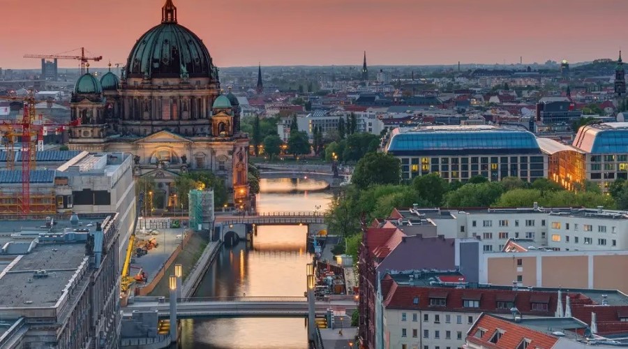 Berlin 2 Nights with Flights