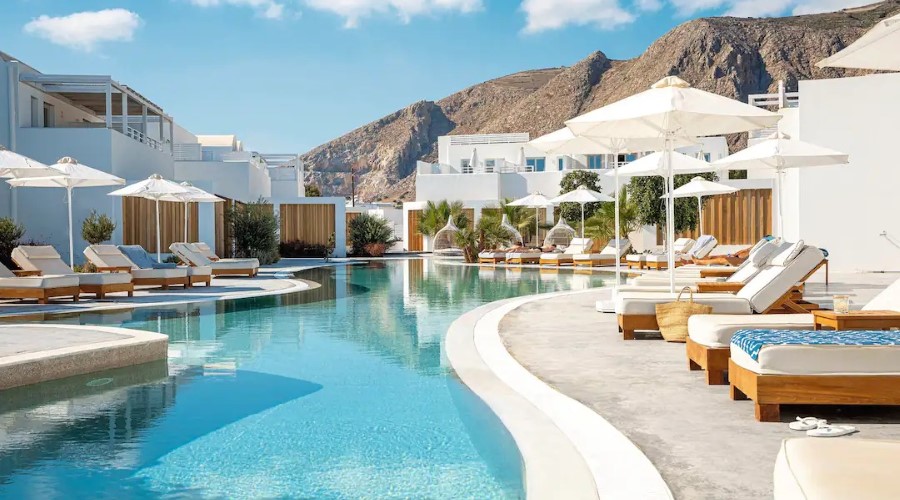 Santorini adults-only chic retreat at TUI BLUE Meltemi