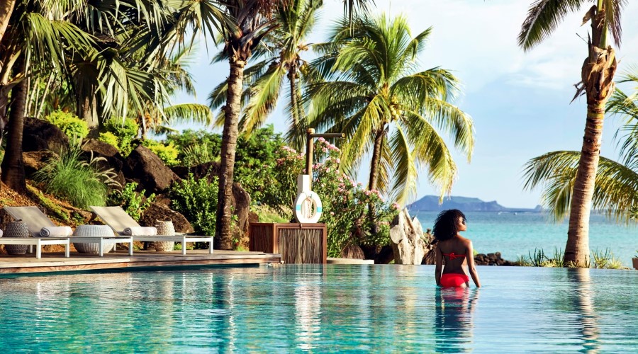 Trendy Mauritius Luxury, 7Nts LUX* Grand Gaube HB w. Flights