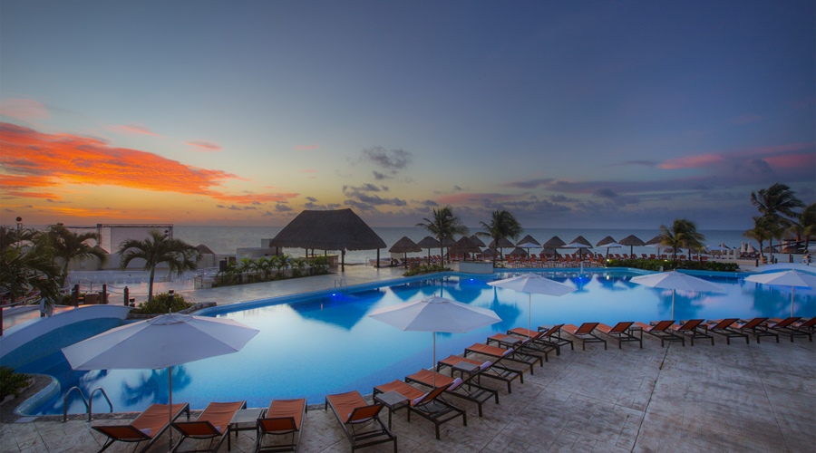 7 Nights at Moon Palace Cancun, All Inclusive