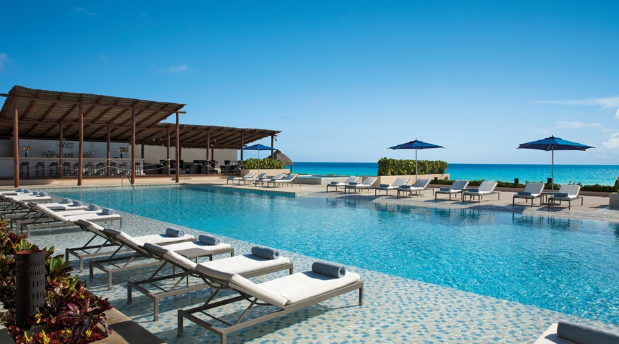 Secrets The Vine Cancun, All-inclusive with flights