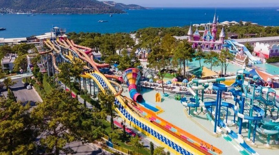 Unlimited Waterpark Access at 5* All-Inc Bodrum w. Flights